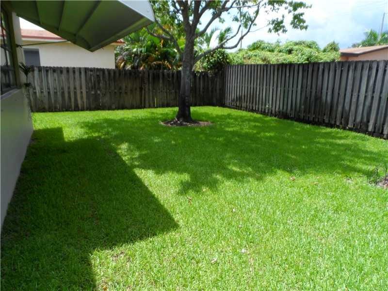 PEMBROKE LAKES SEC 4 - Residential Lease