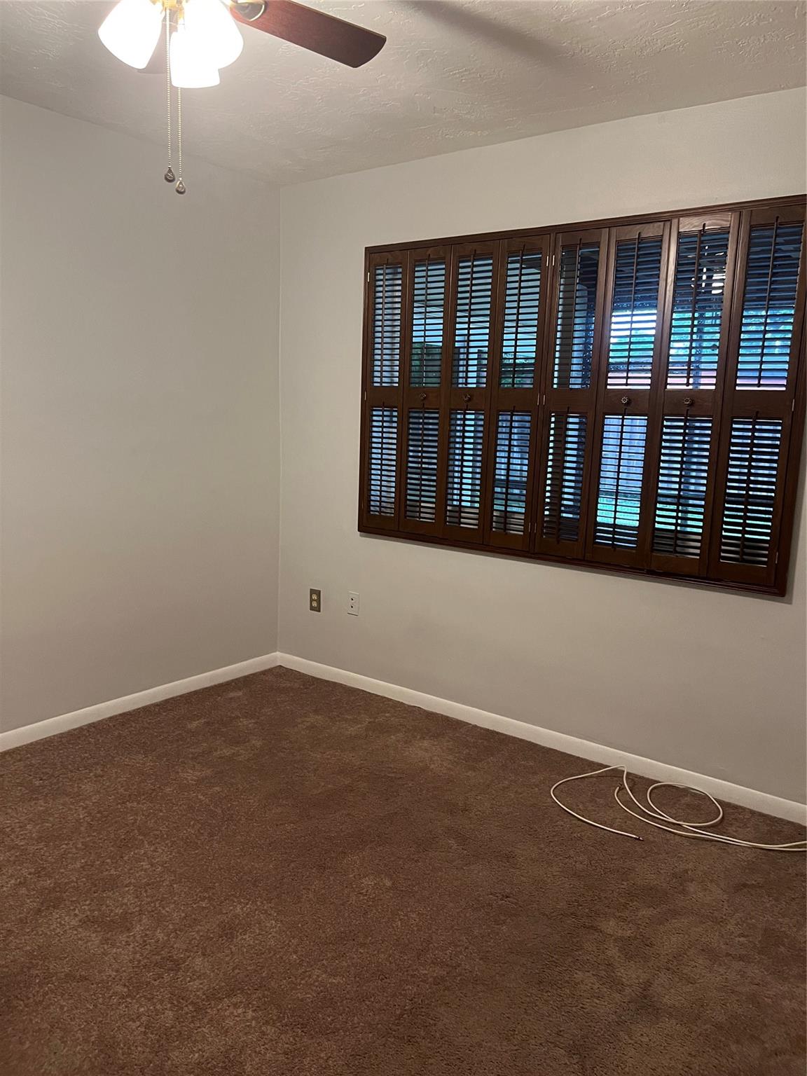 PEMBROKE LAKES SEC 4 - Residential Lease