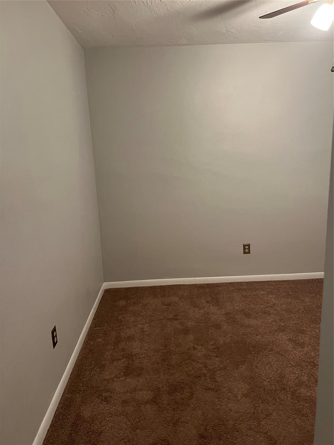 PEMBROKE LAKES SEC 4 - Residential Lease