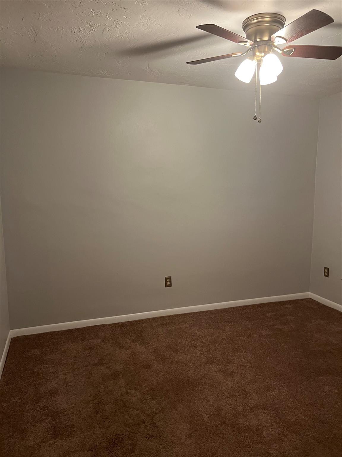 PEMBROKE LAKES SEC 4 - Residential Lease