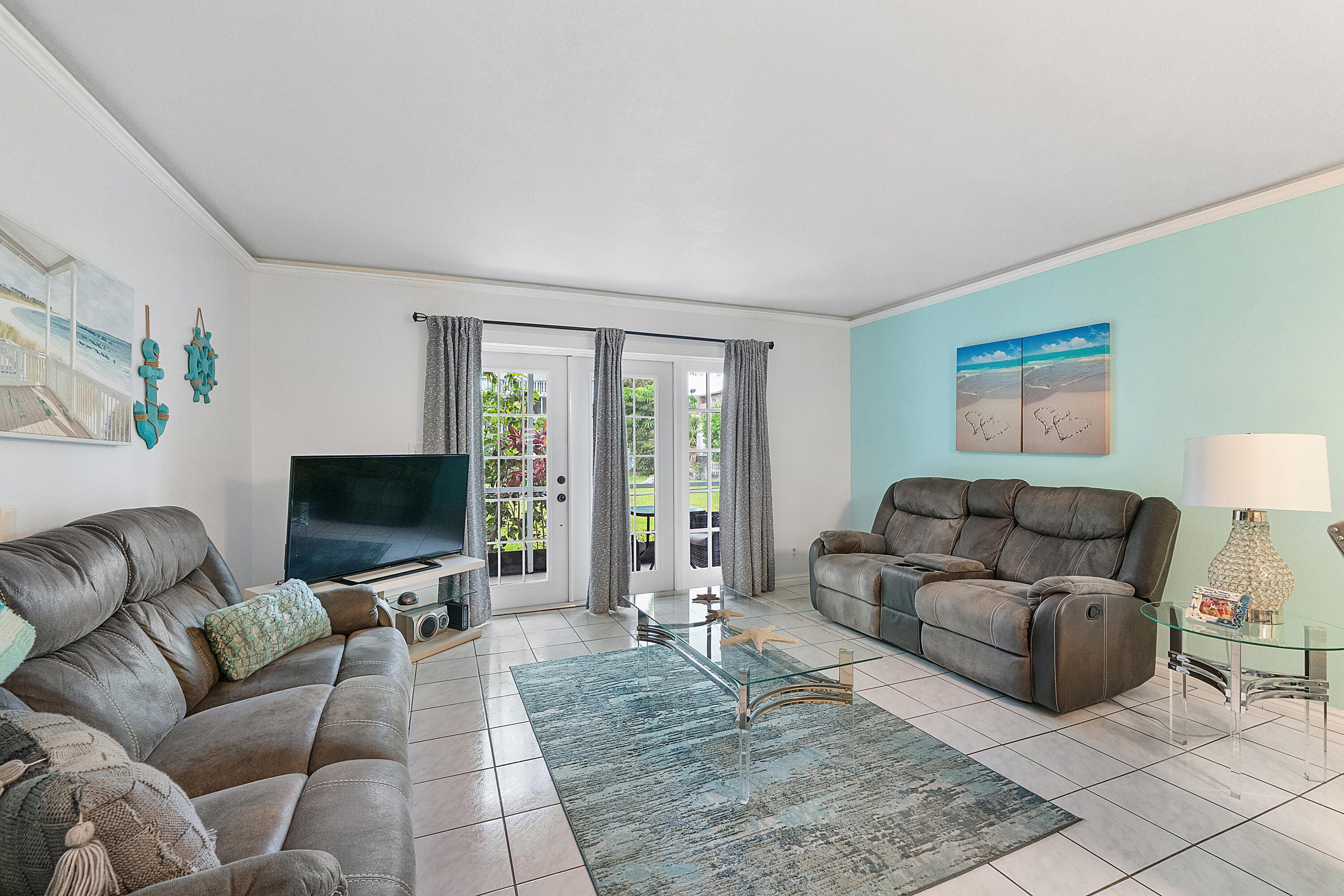 219 NE 14th Avenue 107