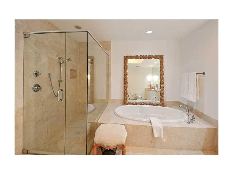 LA RIVE - Residential