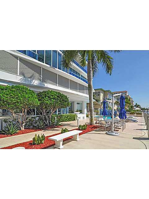 LA RIVE - Residential