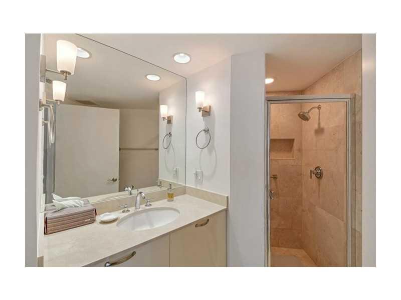 LA RIVE - Residential