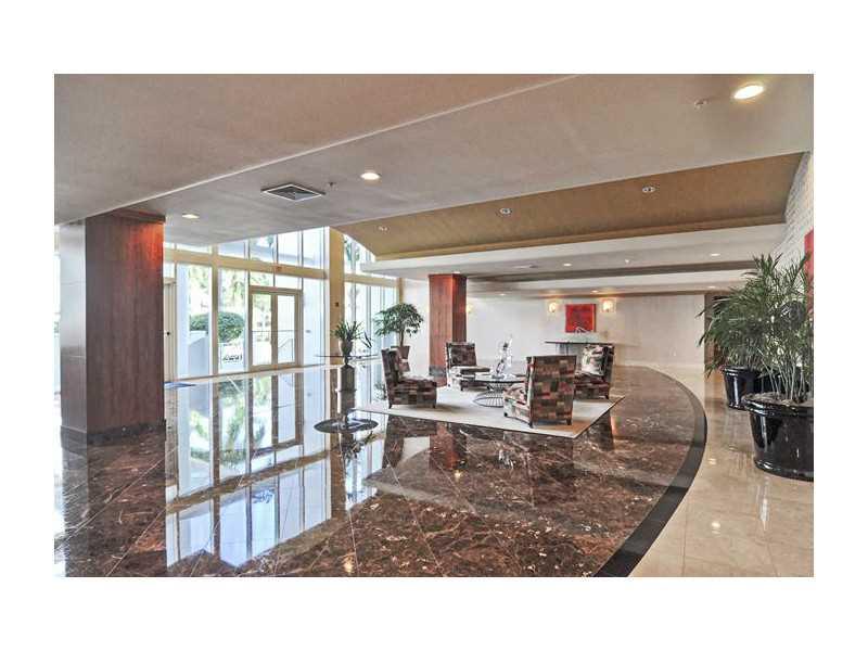 LA RIVE - Residential