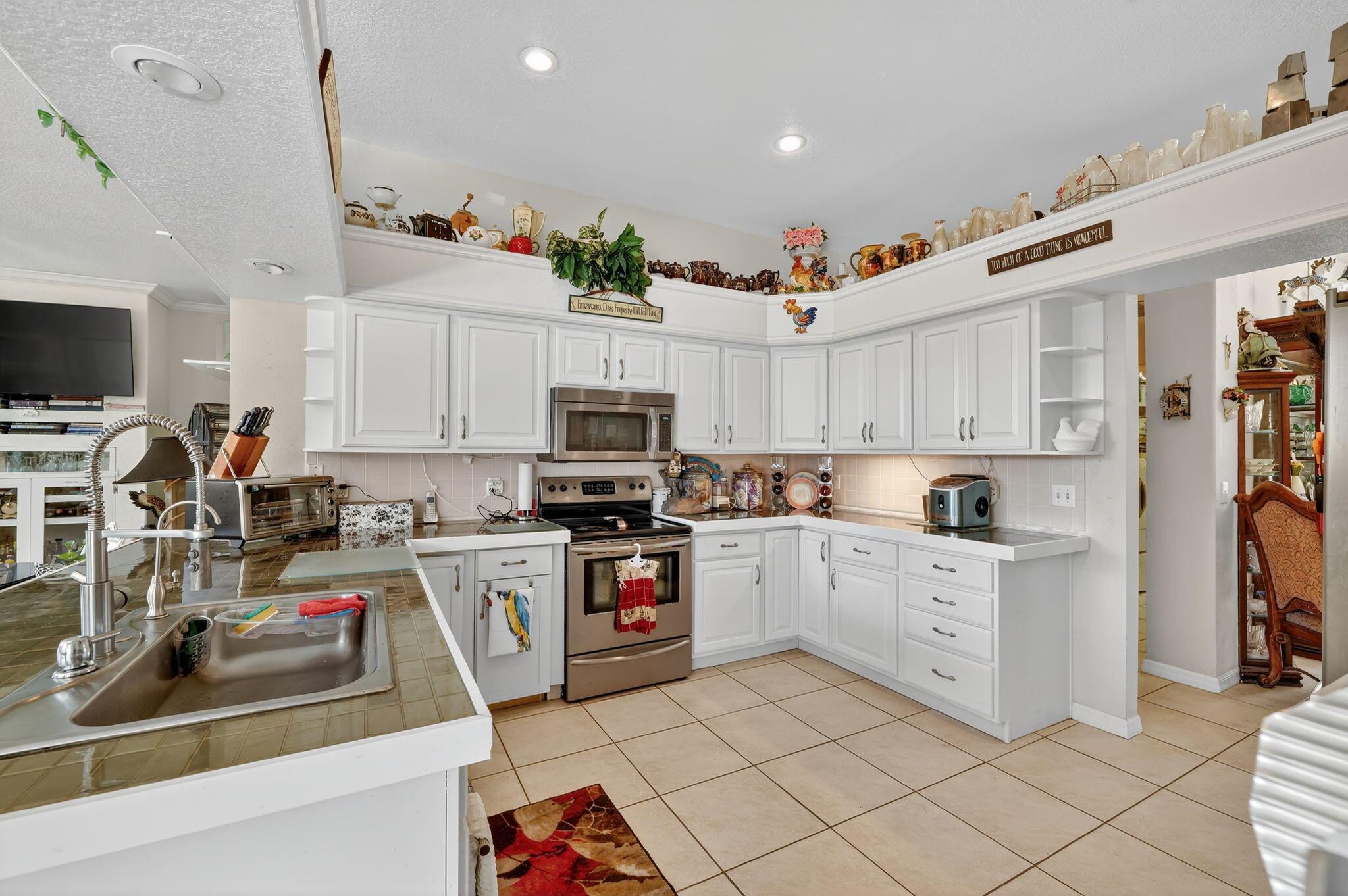 SABAL CREEK PHASE 1 - Residential