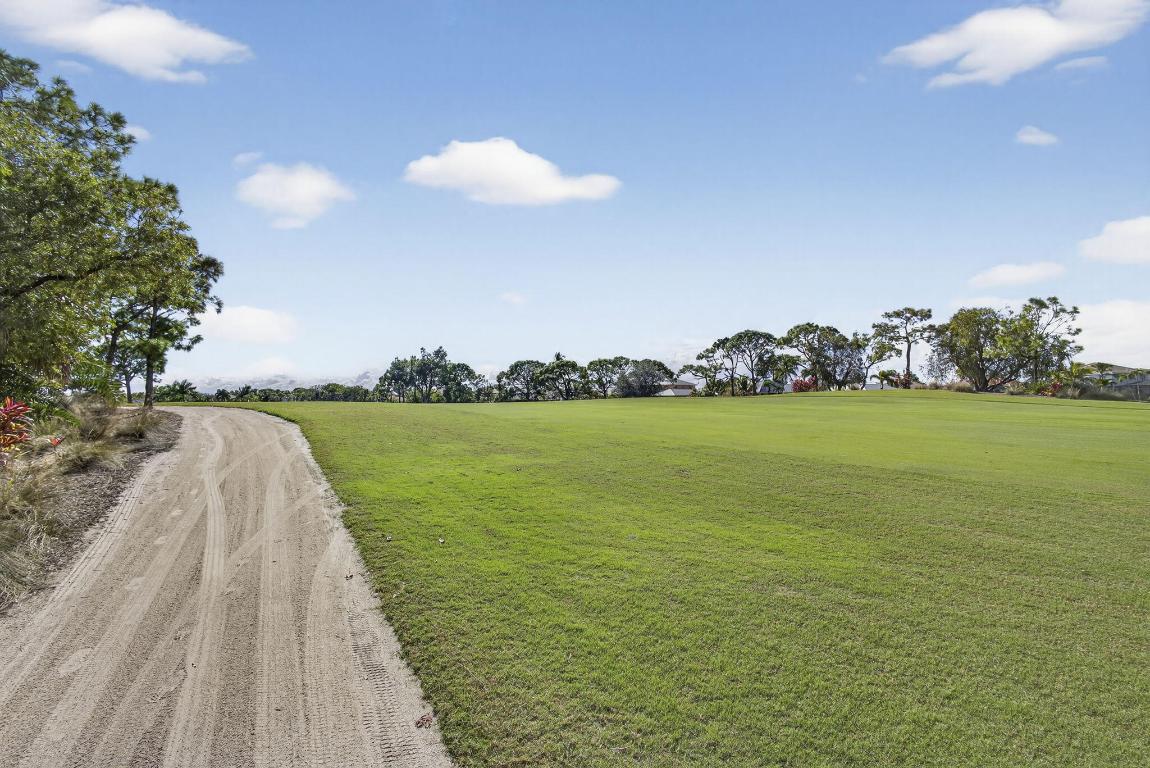 LAKEFIELD OF THE LANDINGS AT WELLINGTON 3A - Residential