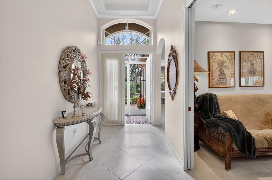 7237 Morocca Lake Drive