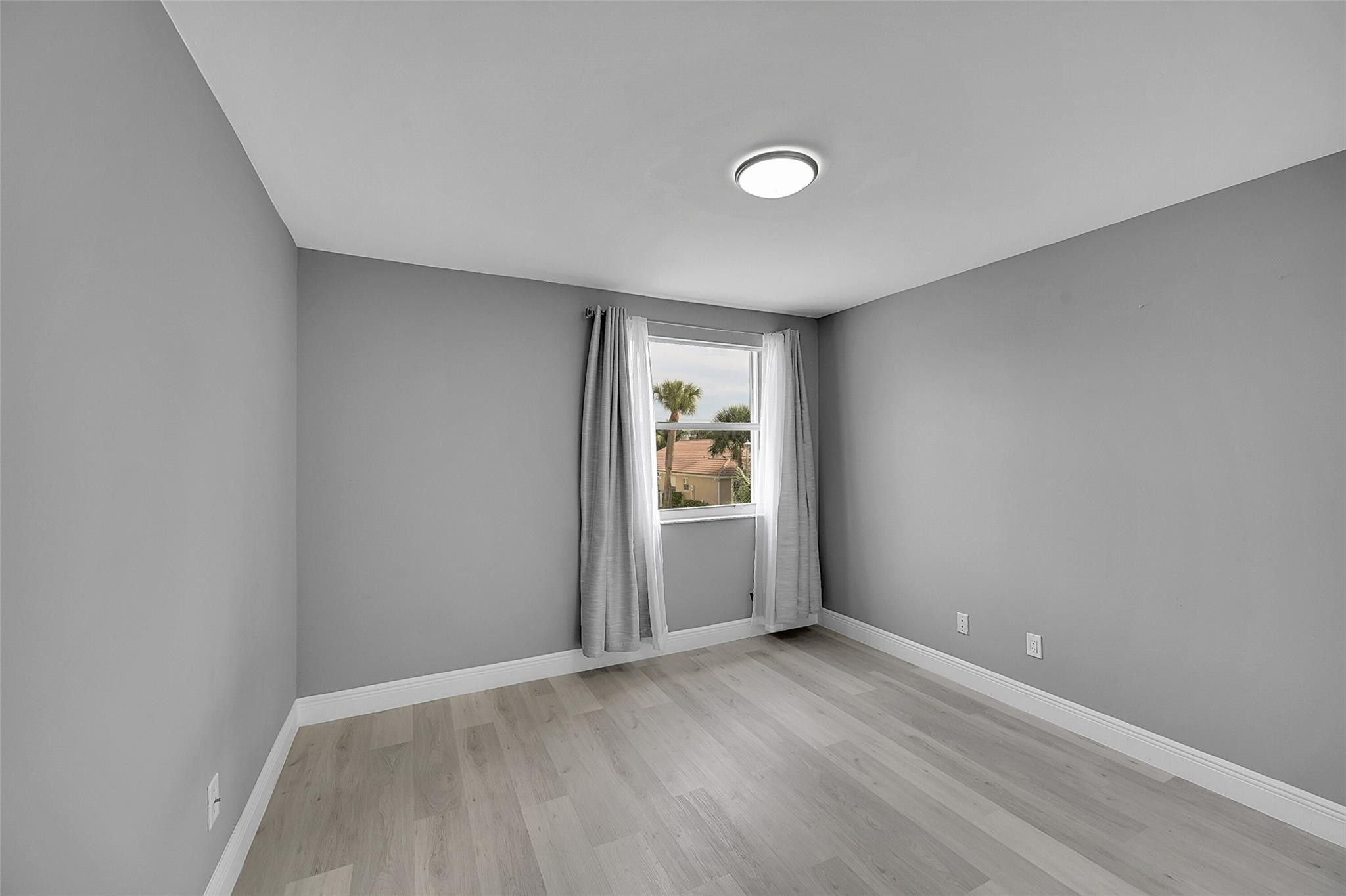 NAUTICA 2 - Residential