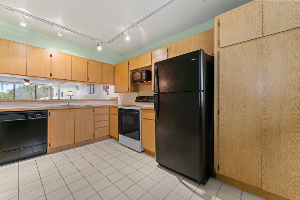 Photo of 2621 Village Boulevard #203, West Palm Beach, FL 33409 (MLS # B26024590)