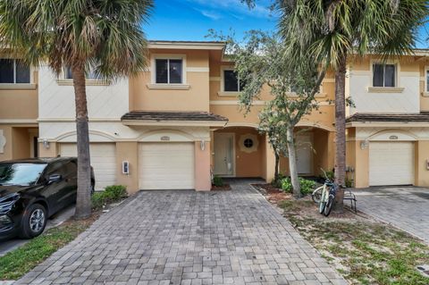 A home in Lake Worth