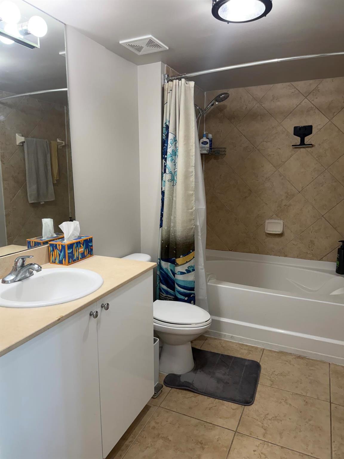 PRADO CONDO - Residential Lease