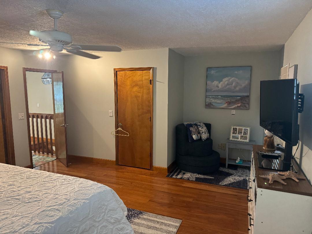 VILLAS OF FABOR COVE - Residential Lease