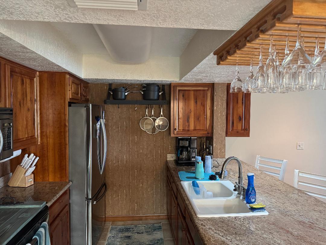 VILLAS OF FABOR COVE - Residential Lease