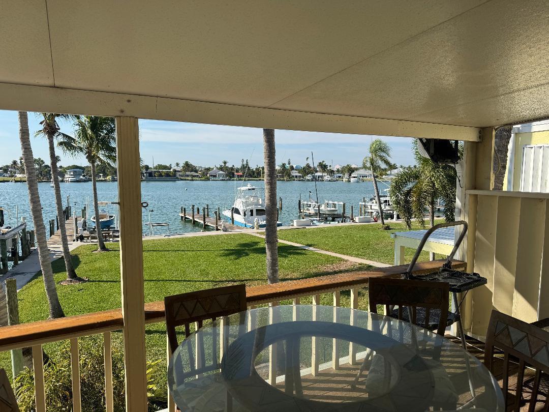 VILLAS OF FABOR COVE - Residential Lease