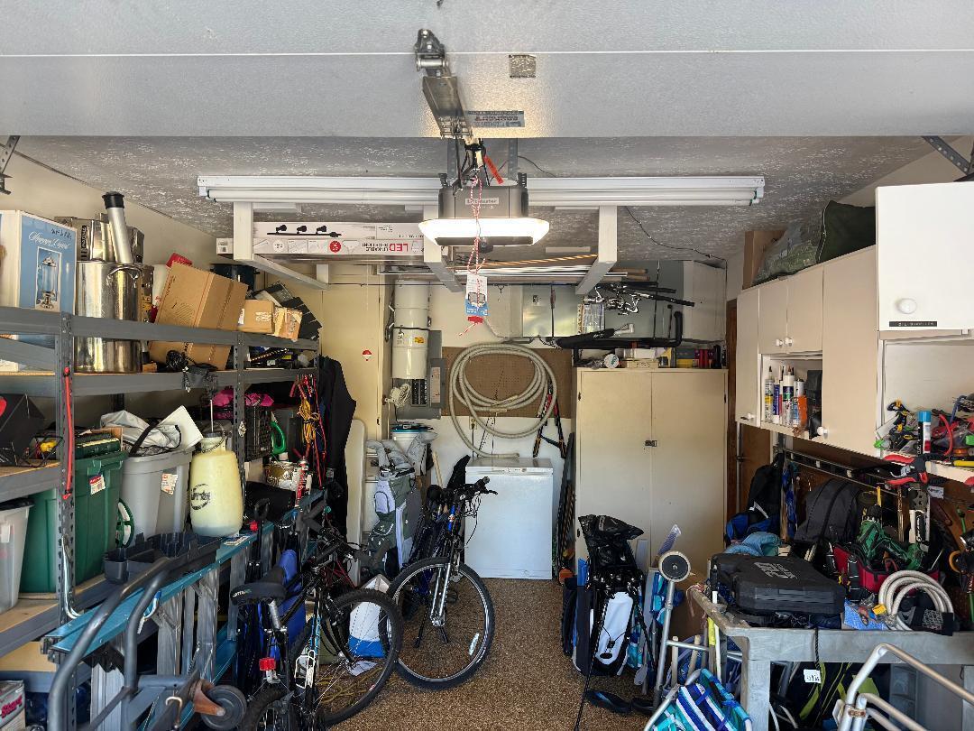 VILLAS OF FABOR COVE - Residential Lease