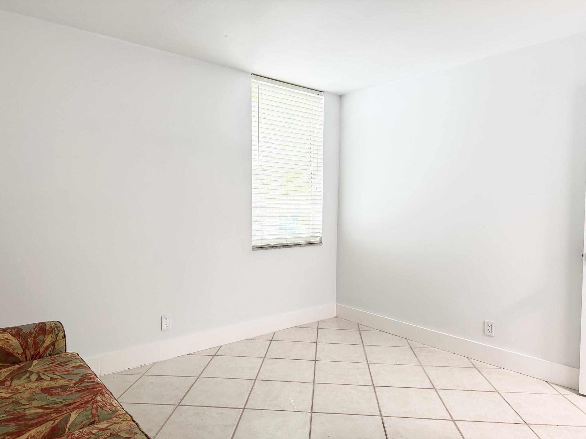 DRAKE TOWER CONDO - Residential