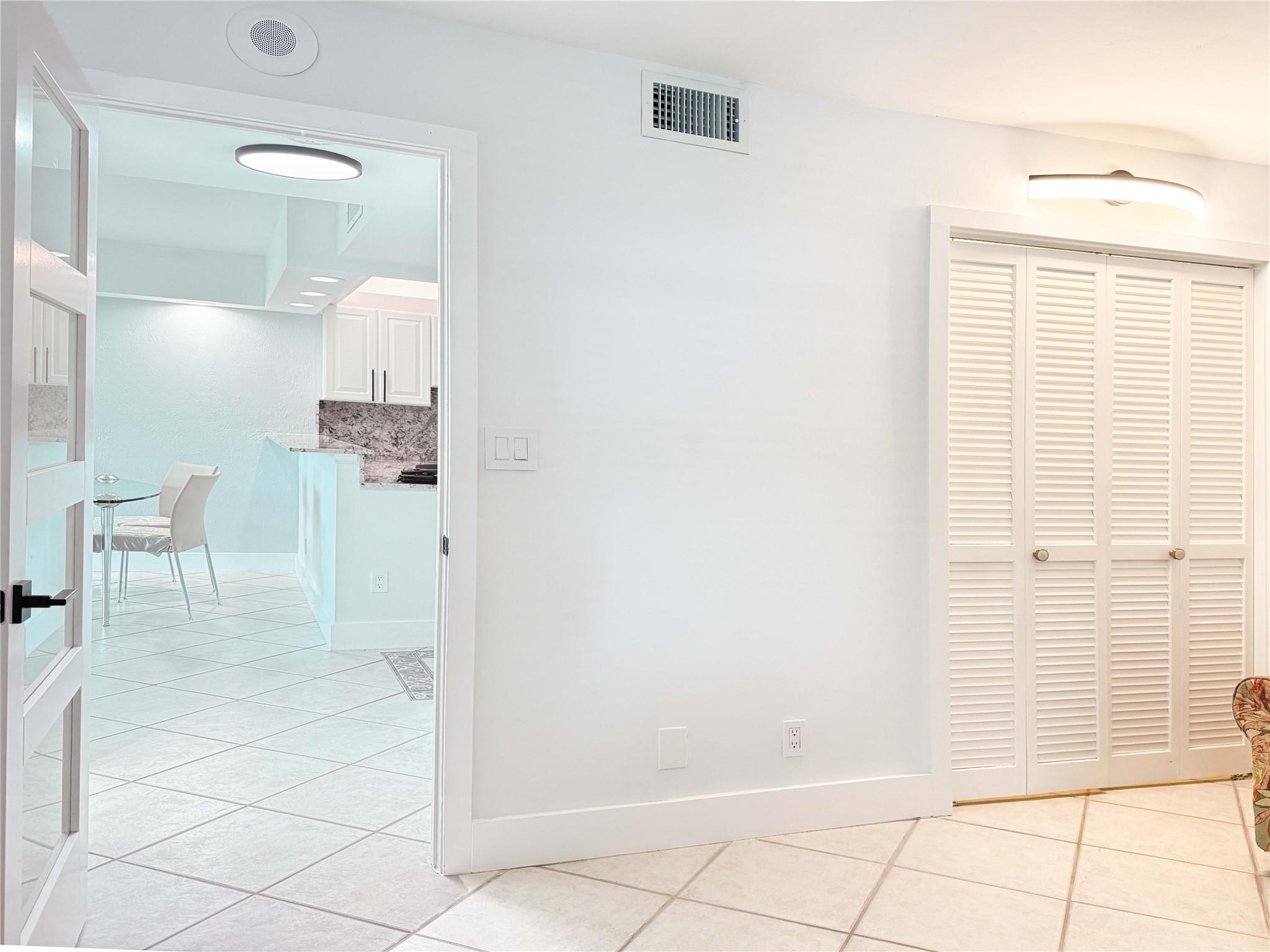 DRAKE TOWER CONDO - Residential