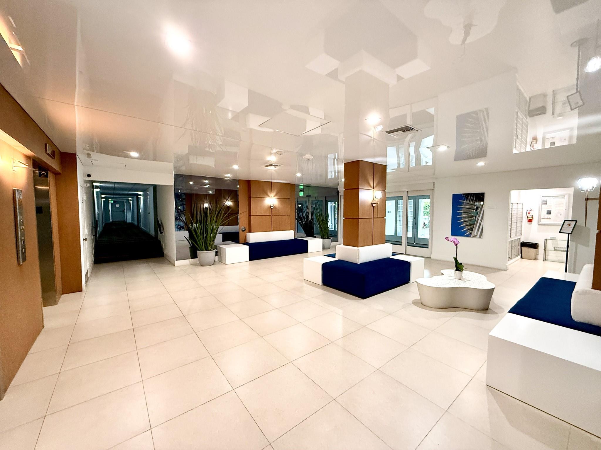 DRAKE TOWER CONDO - Residential