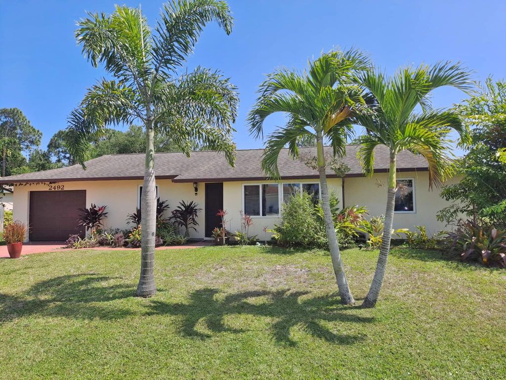 Photo of 2492 SE Alfonso Avenue, Port Saint Lucie, FL 34952 (MLS # R10788821)