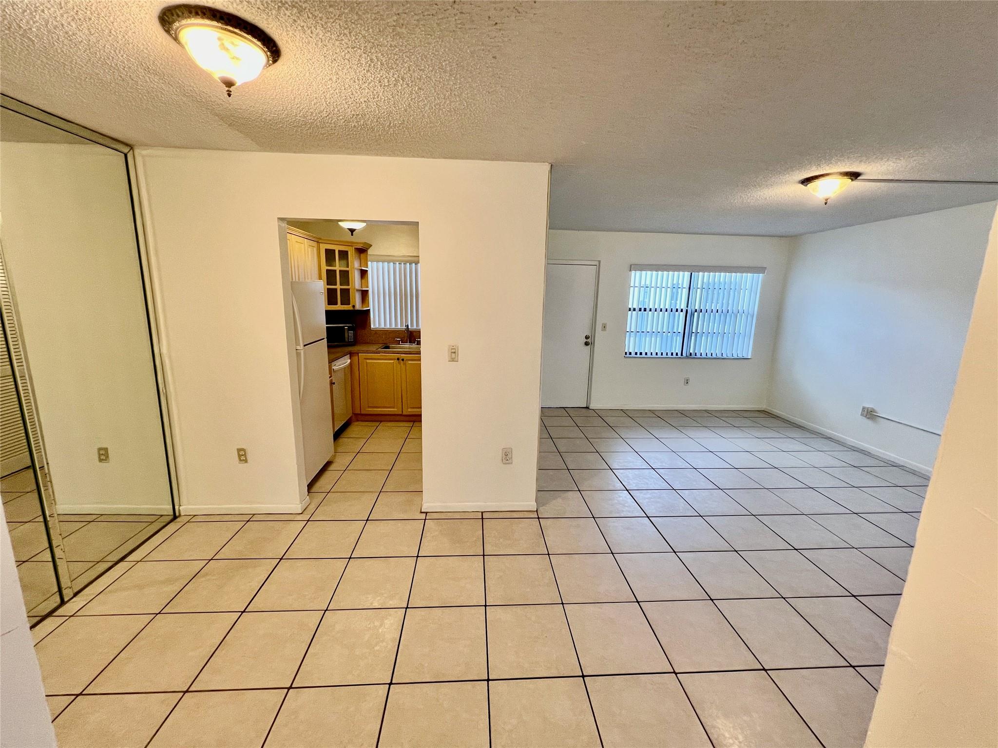 13500 NE 3rd Ct 412