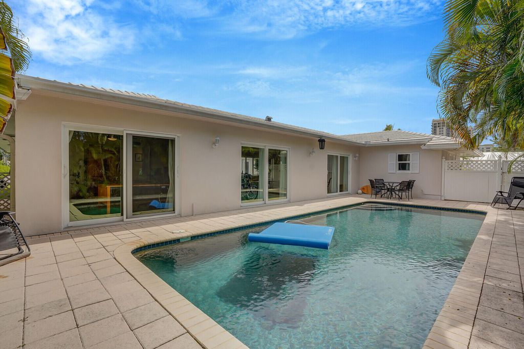 Photo of 1211 Bimini Lane, Singer Island, FL 33404 (MLS # B26045127)