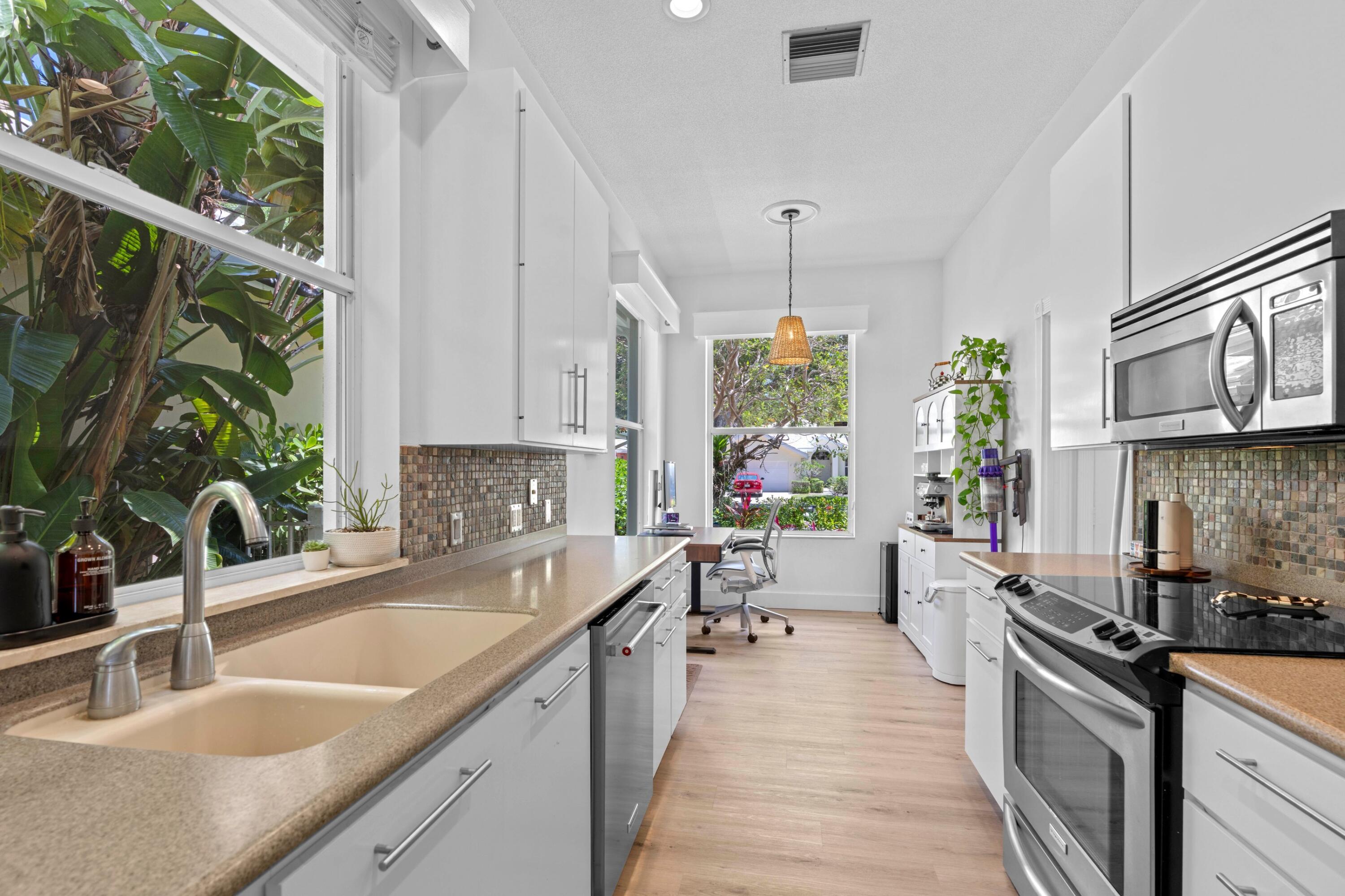 BEAR ISLAND - Residential