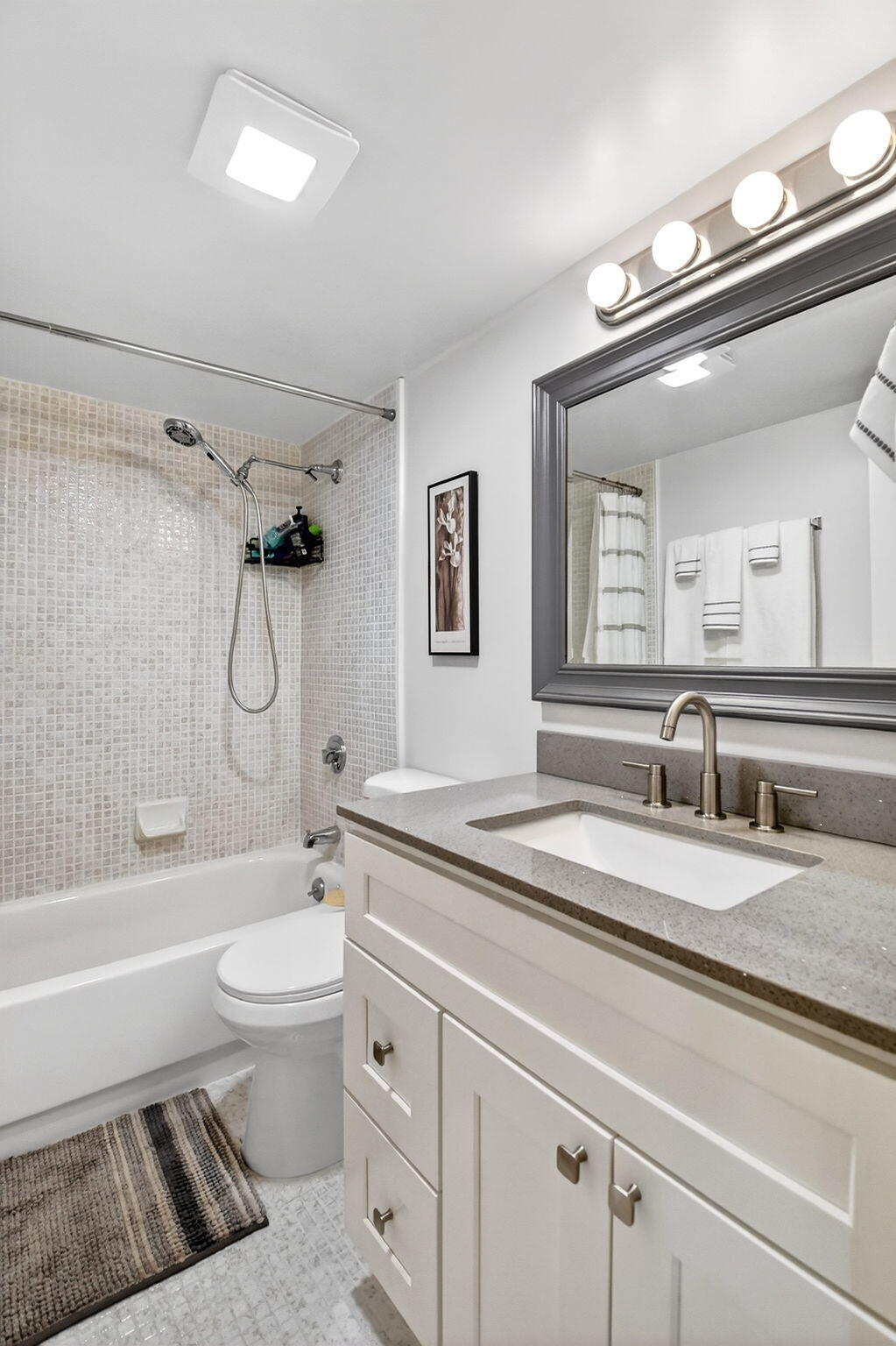 FOUNTAINS OF PALM BEACH CONDO 4 - Residential