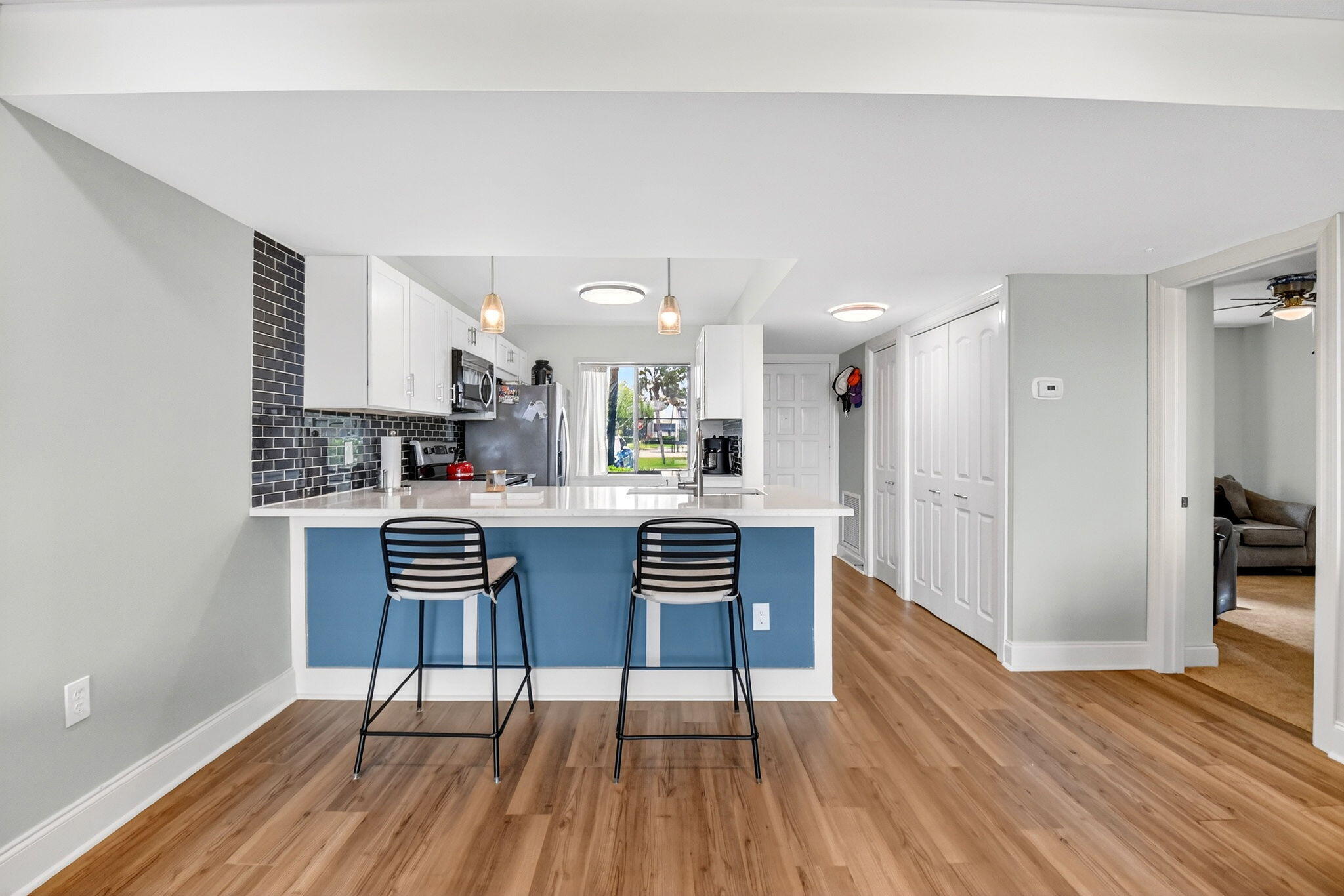 FOUNTAINS OF PALM BEACH CONDO 4 - Residential