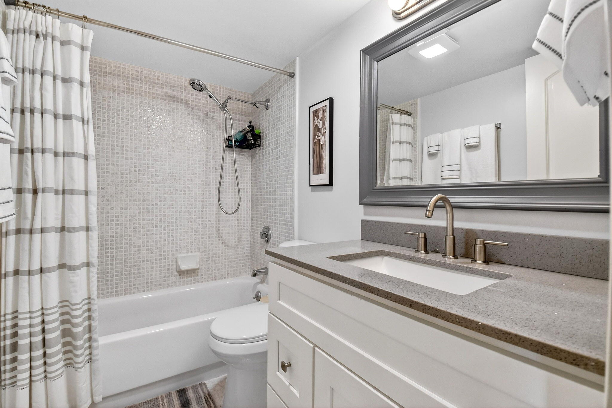 FOUNTAINS OF PALM BEACH CONDO 4 - Residential