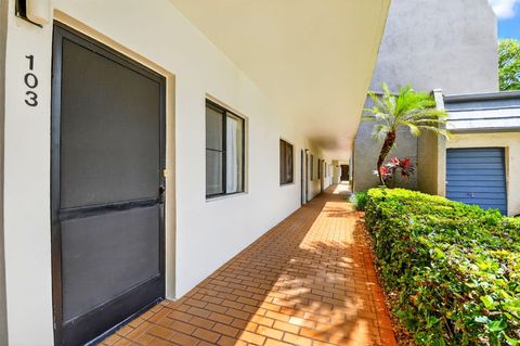 4832 Esedra Court 103 Greenacres FL 33467