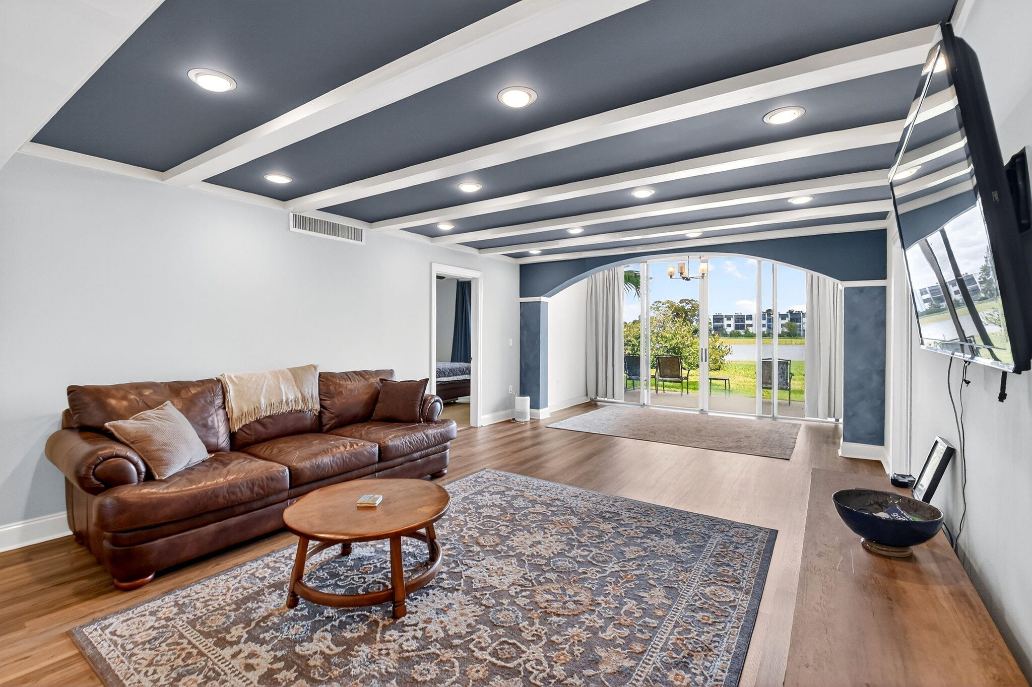 FOUNTAINS OF PALM BEACH CONDO 4 - Residential