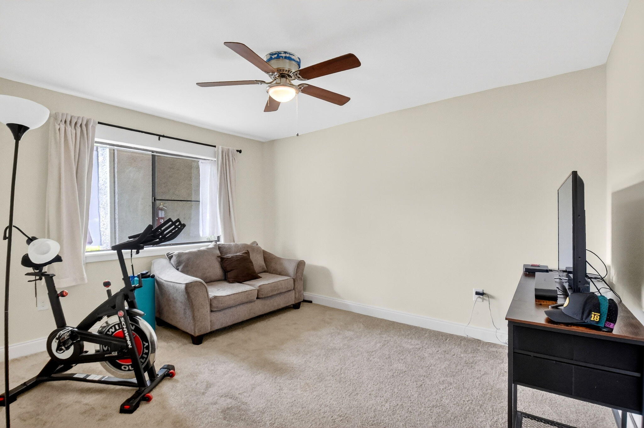 FOUNTAINS OF PALM BEACH CONDO 4 - Residential