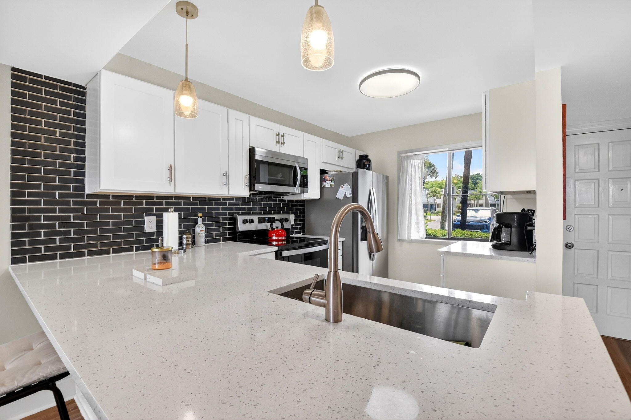 FOUNTAINS OF PALM BEACH CONDO 4 - Residential