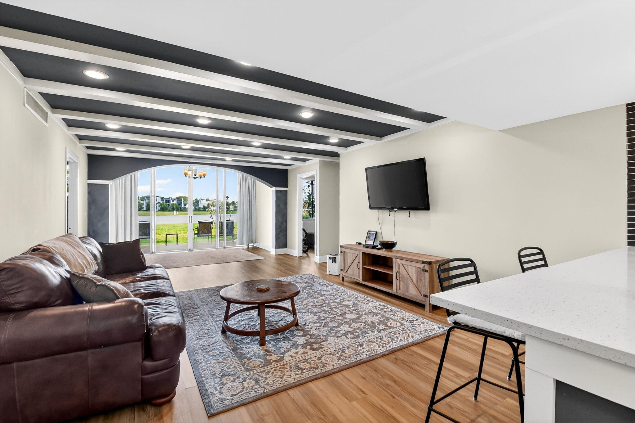 FOUNTAINS OF PALM BEACH CONDO 4 - Residential