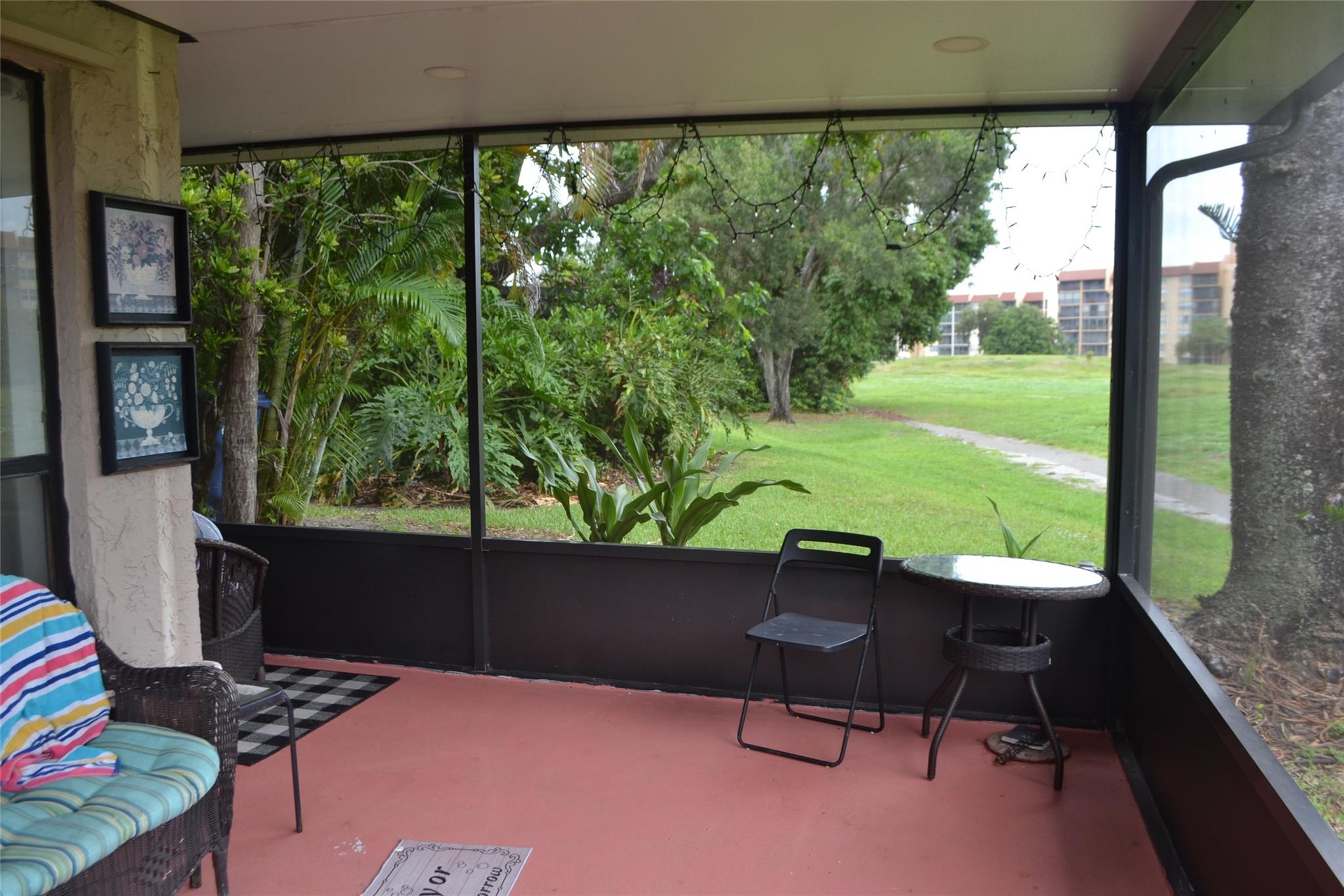 LA MIRAGE - Residential