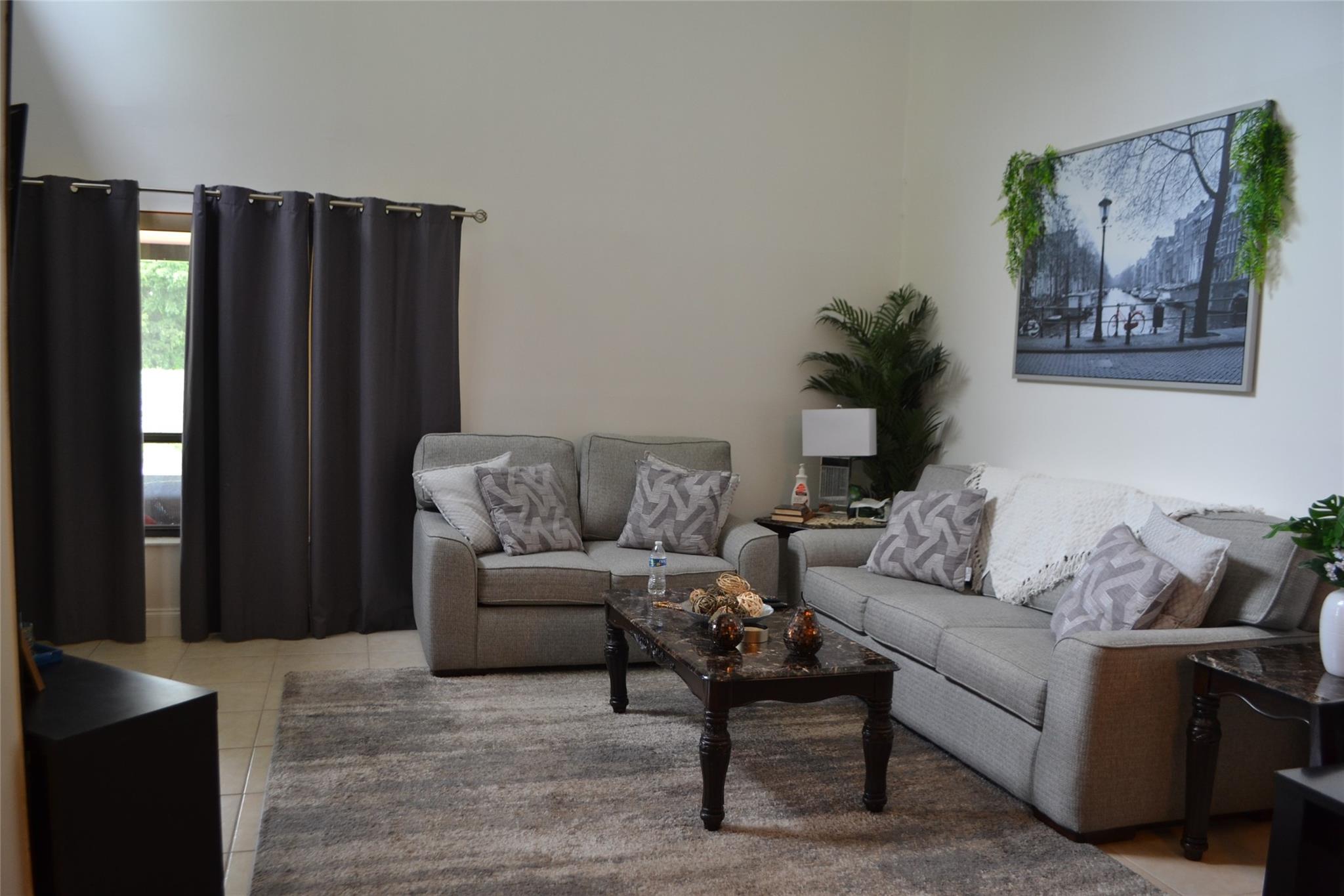 LA MIRAGE - Residential