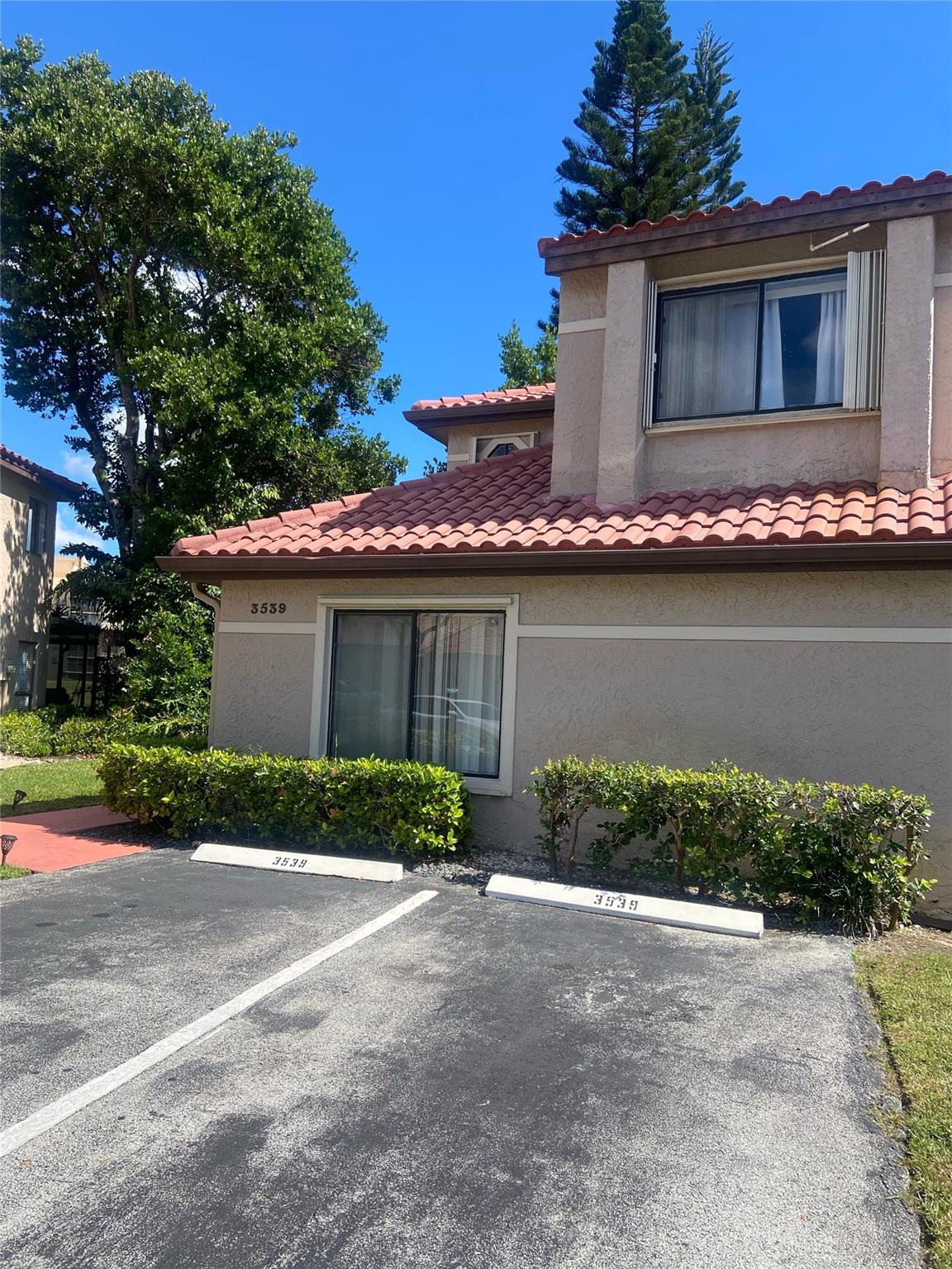 LA MIRAGE - Residential