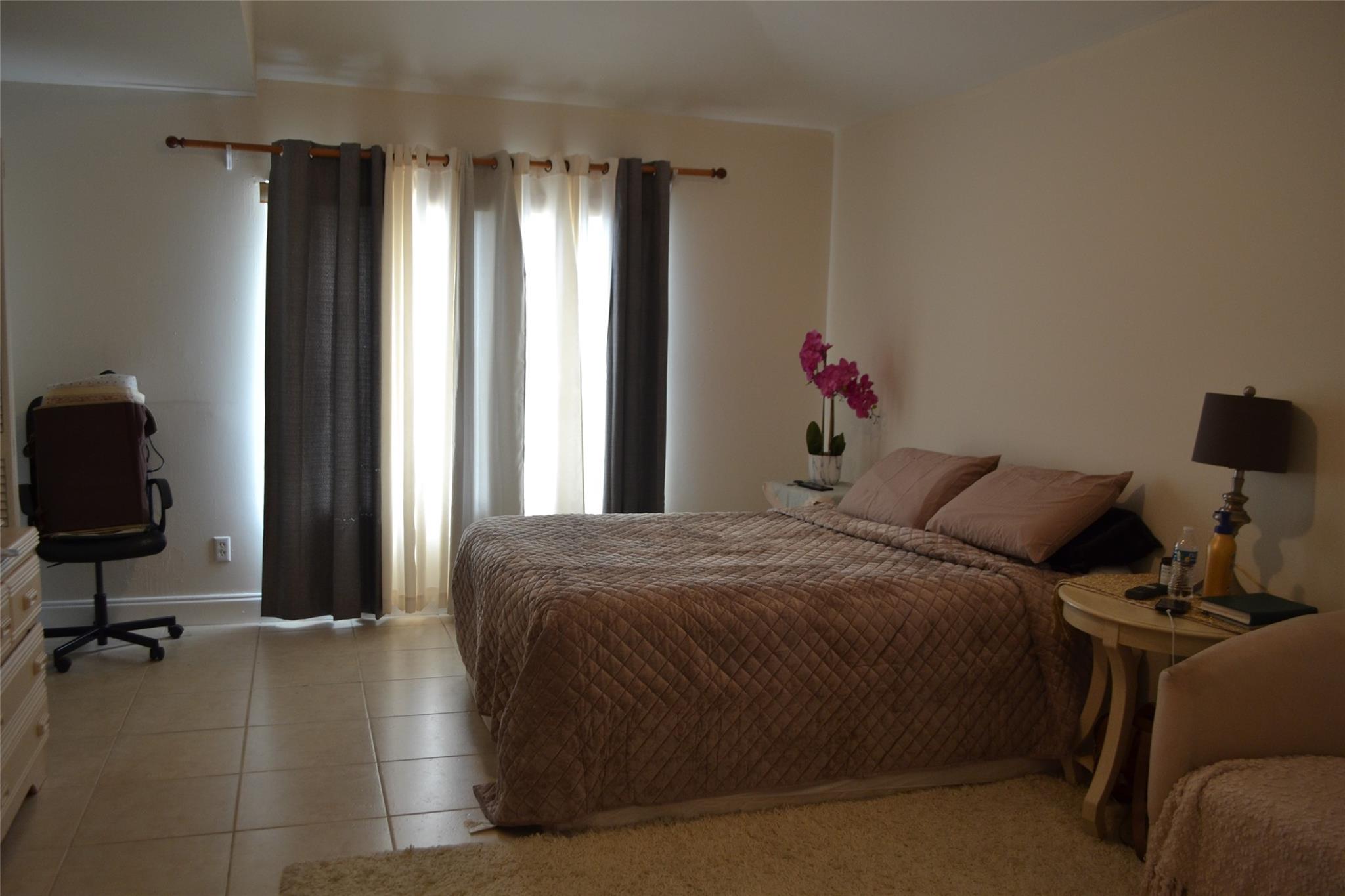 LA MIRAGE - Residential