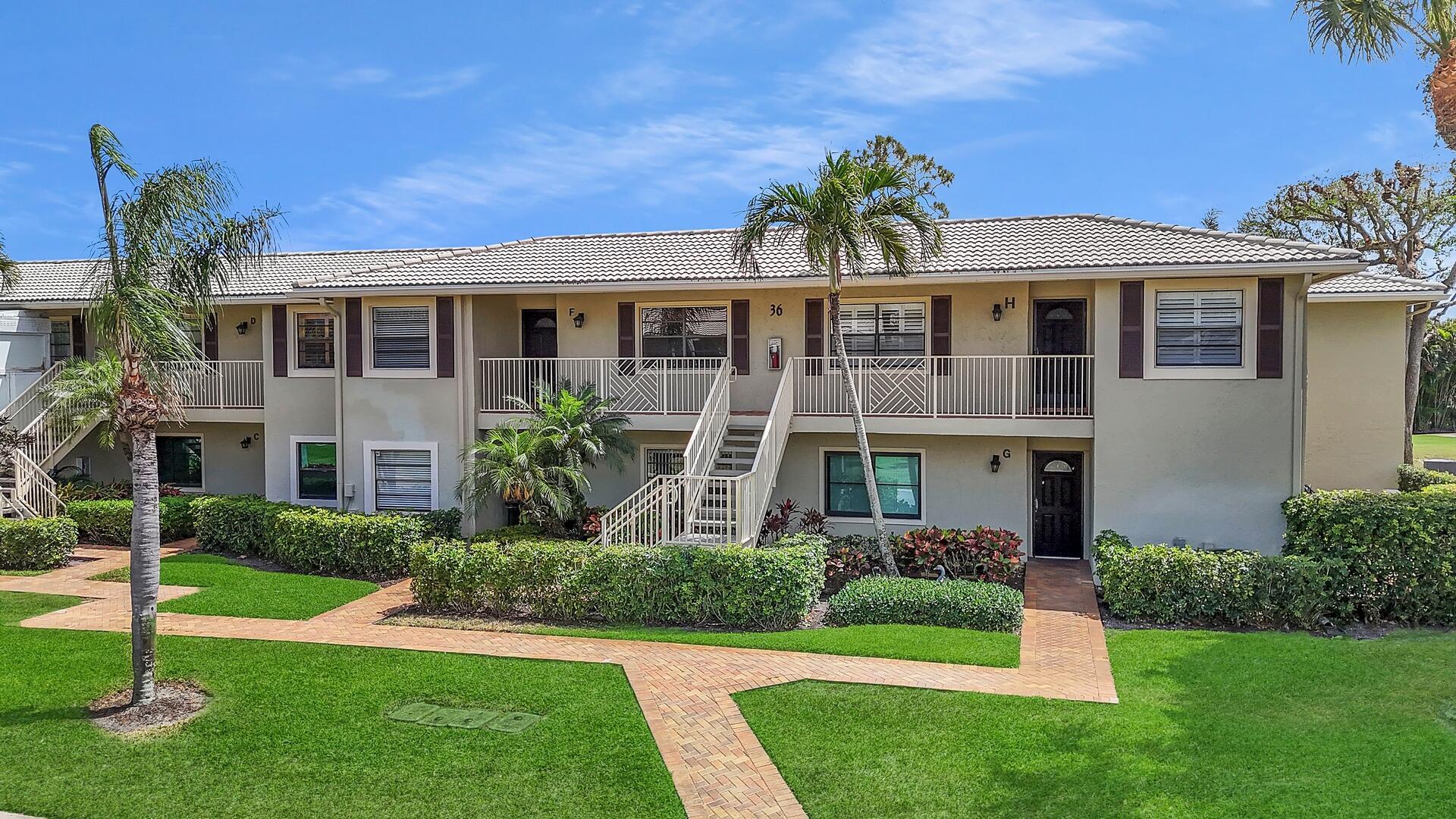 HUNTERS RUN - Residential