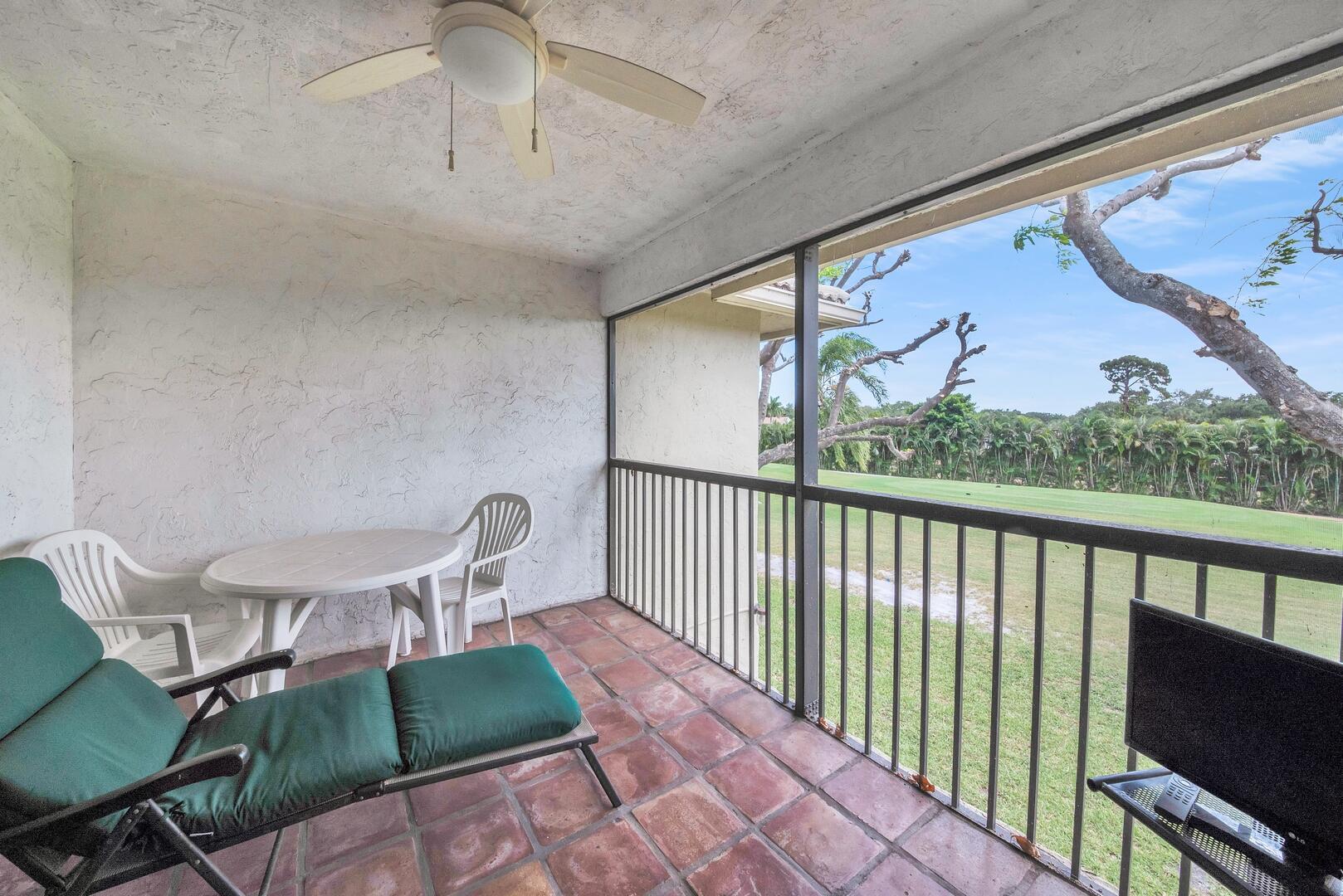 HUNTERS RUN - Residential