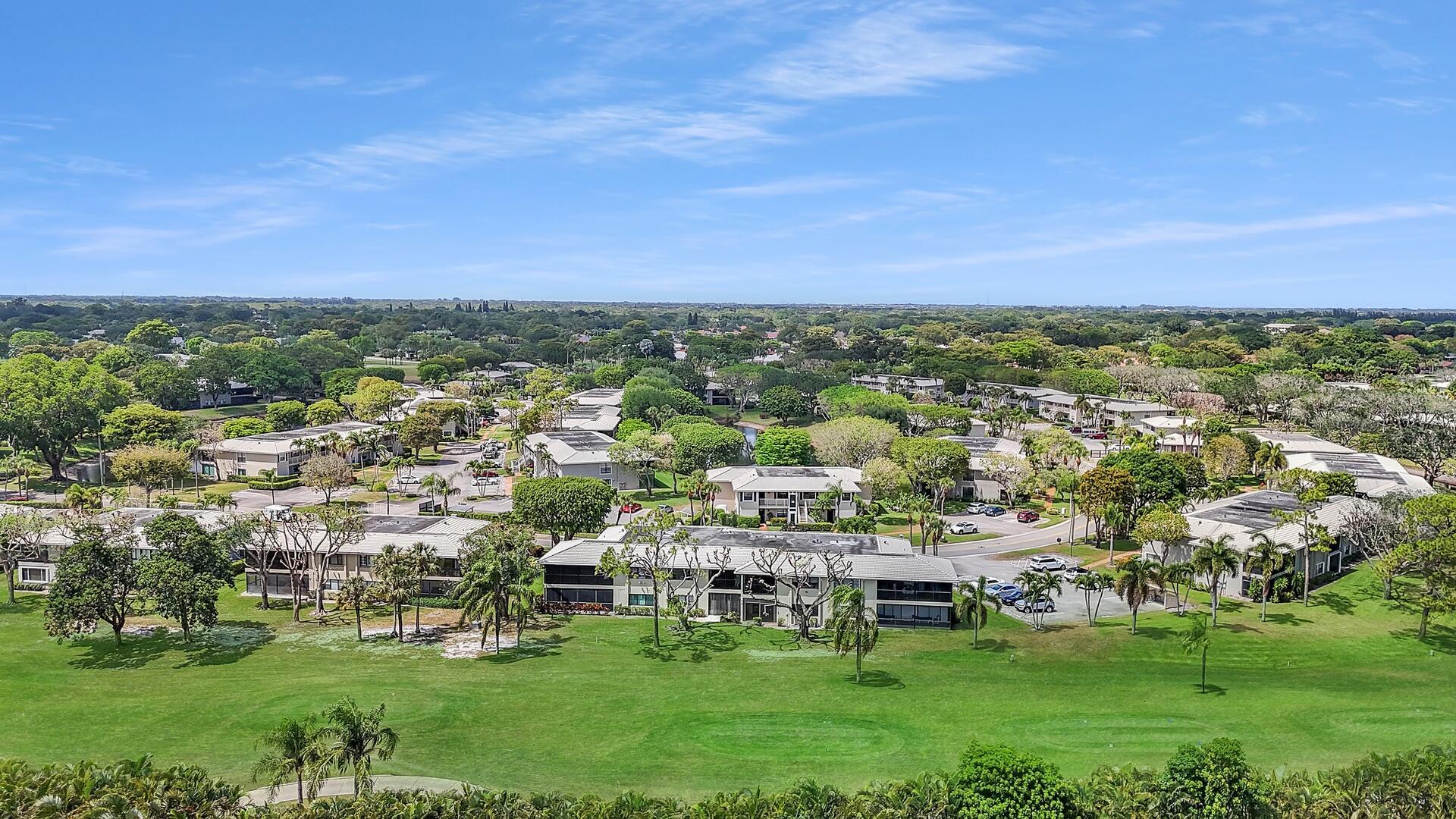 HUNTERS RUN - Residential