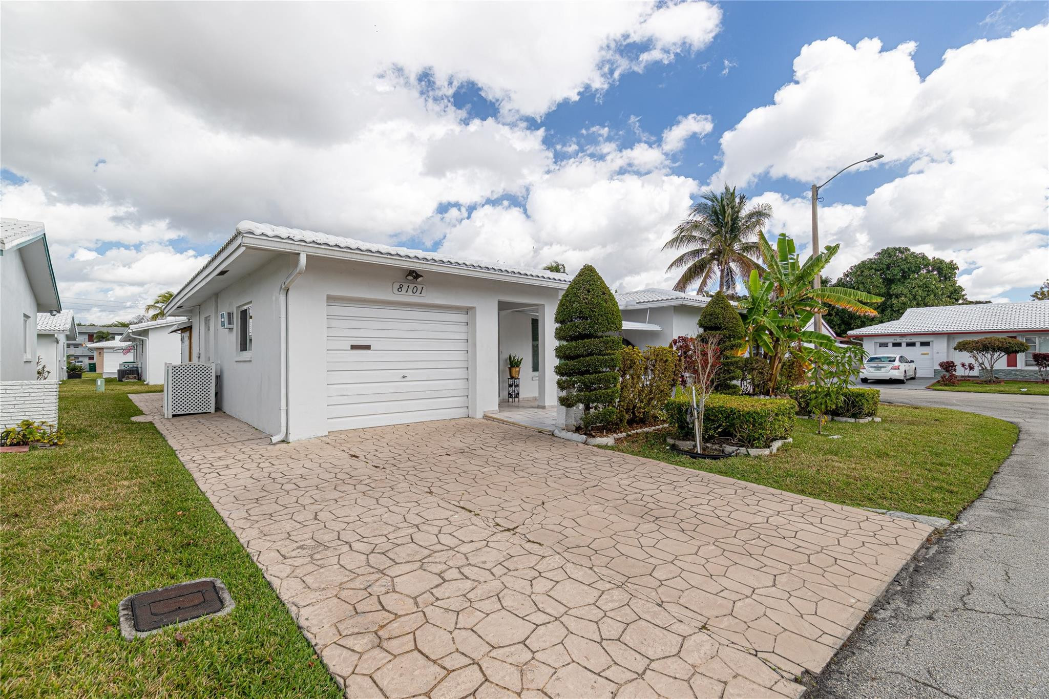 Mainlands Of Tamarac Lake - Residential