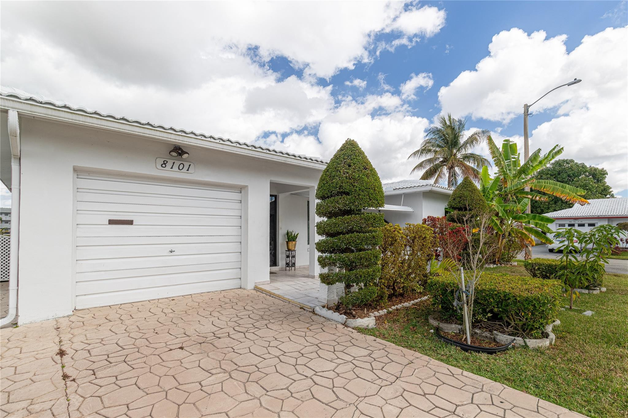 Mainlands Of Tamarac Lake - Residential