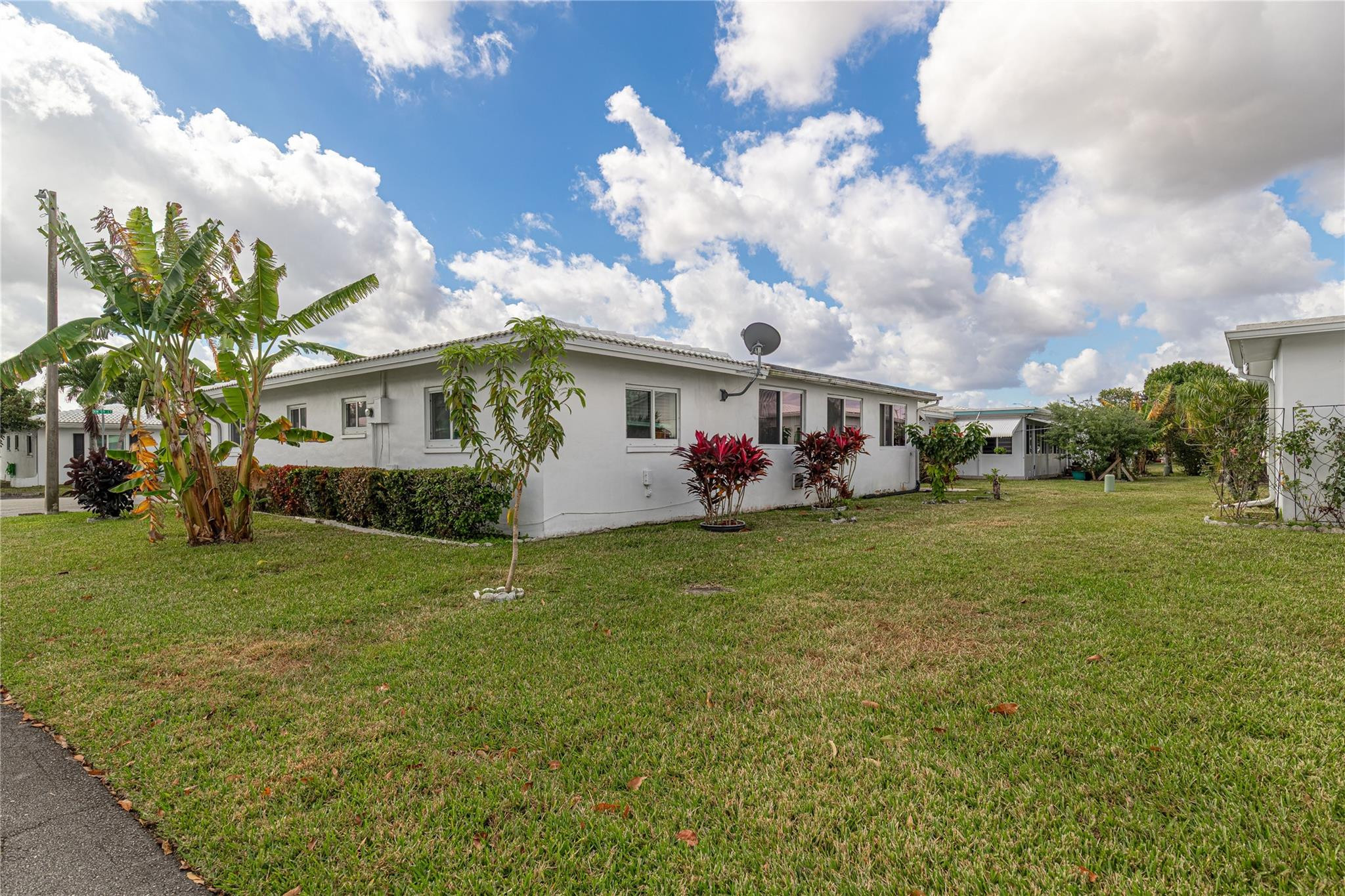Mainlands Of Tamarac Lake - Residential