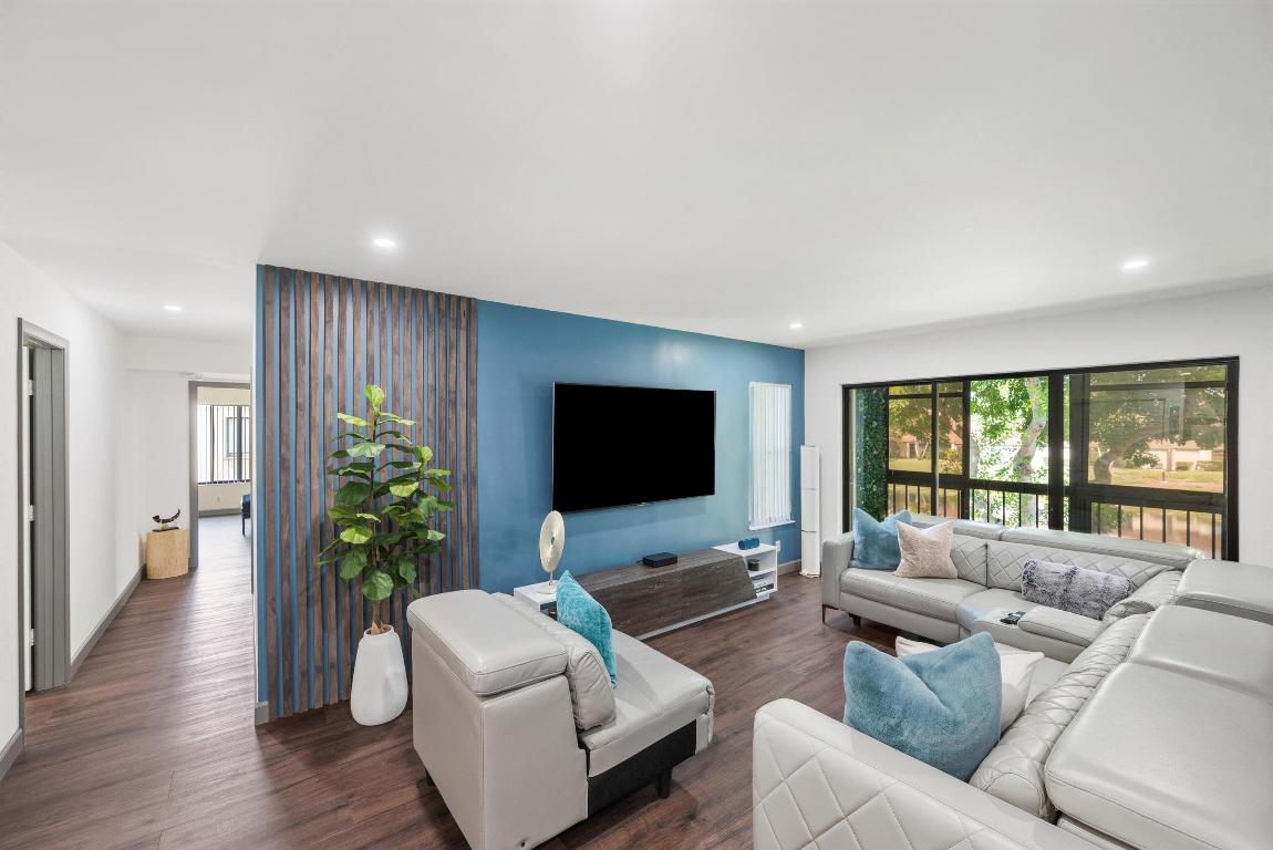 723 Sunny Pine Way B2