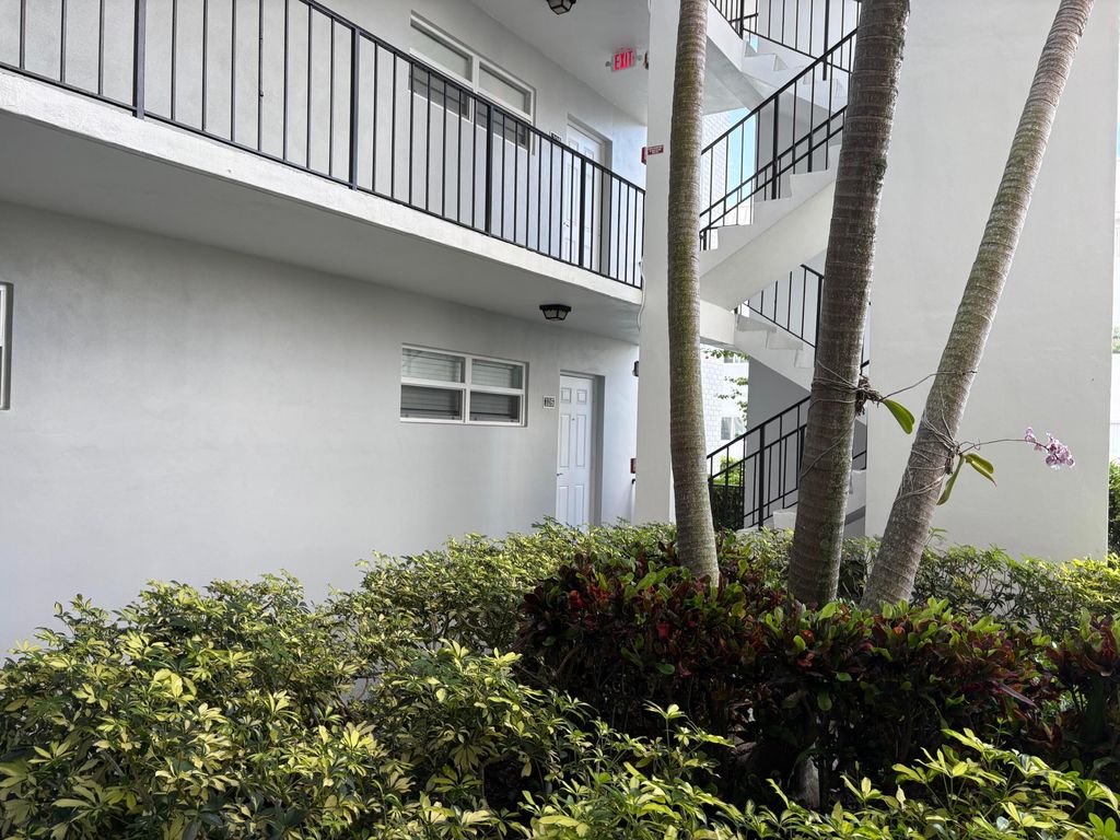 Photo of 11 Colonial Club Drive #105, Boynton Beach, FL 33435 (MLS # B26004343)