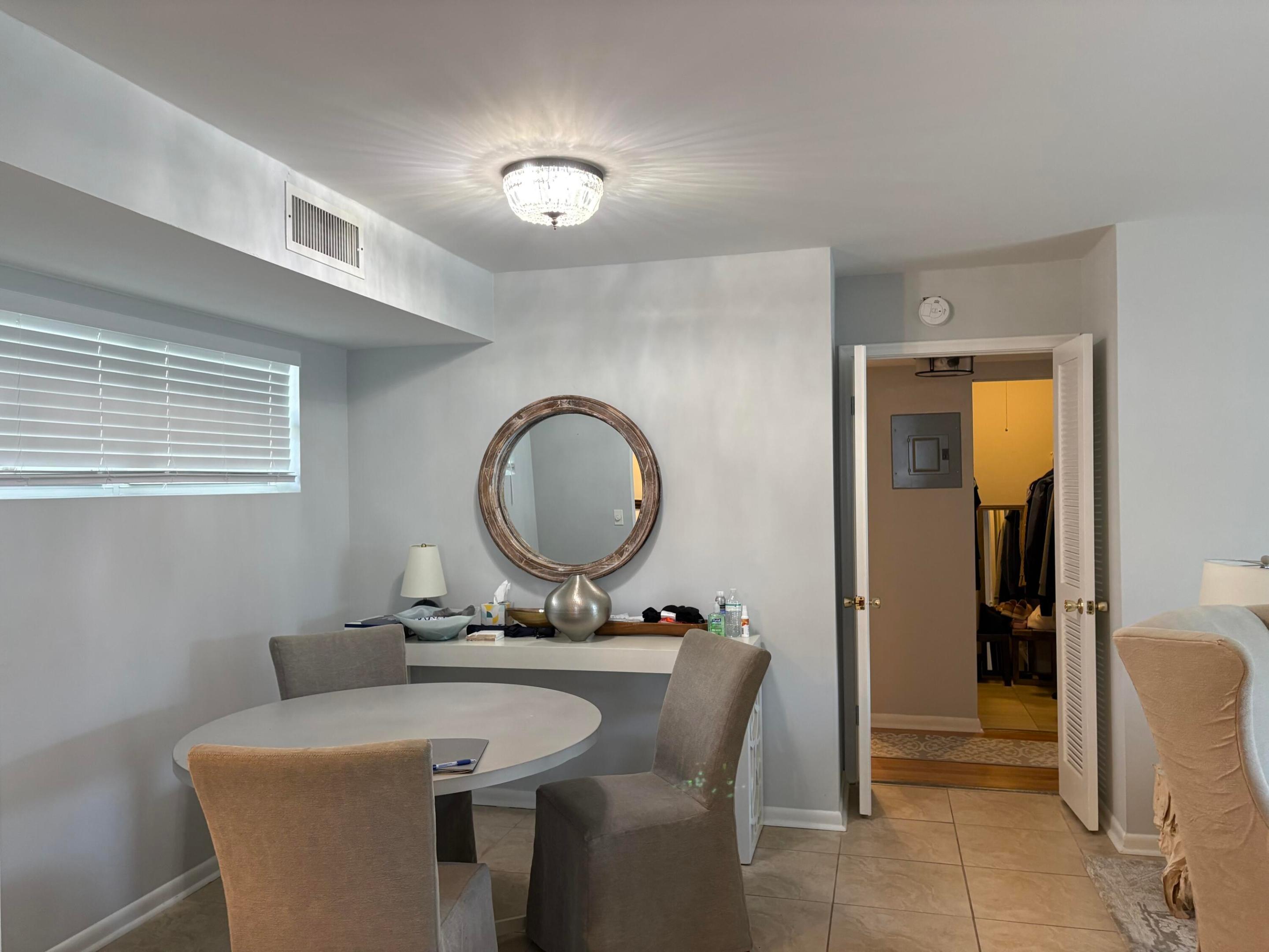 COLONIAL CLUB CONDO SEC 1 - Residential