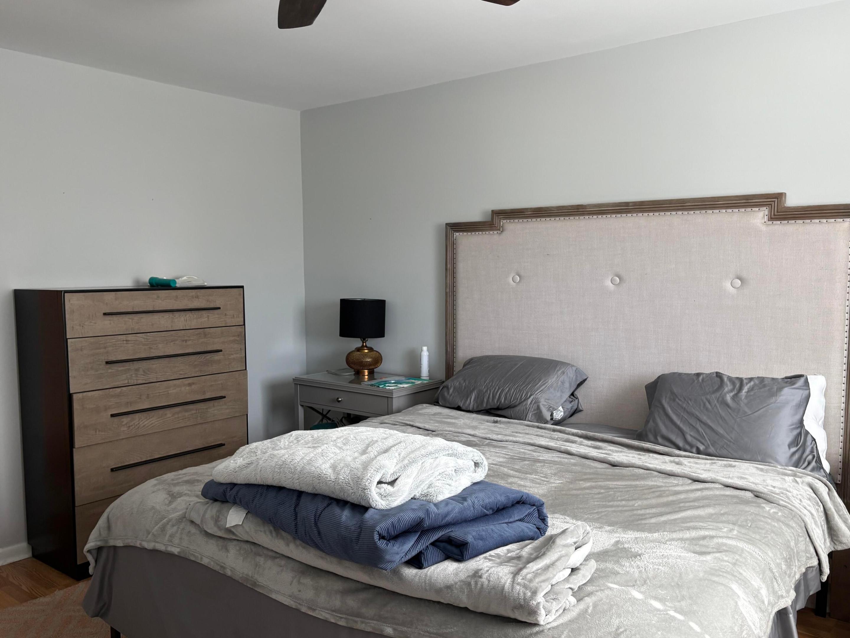 COLONIAL CLUB CONDO SEC 1 - Residential