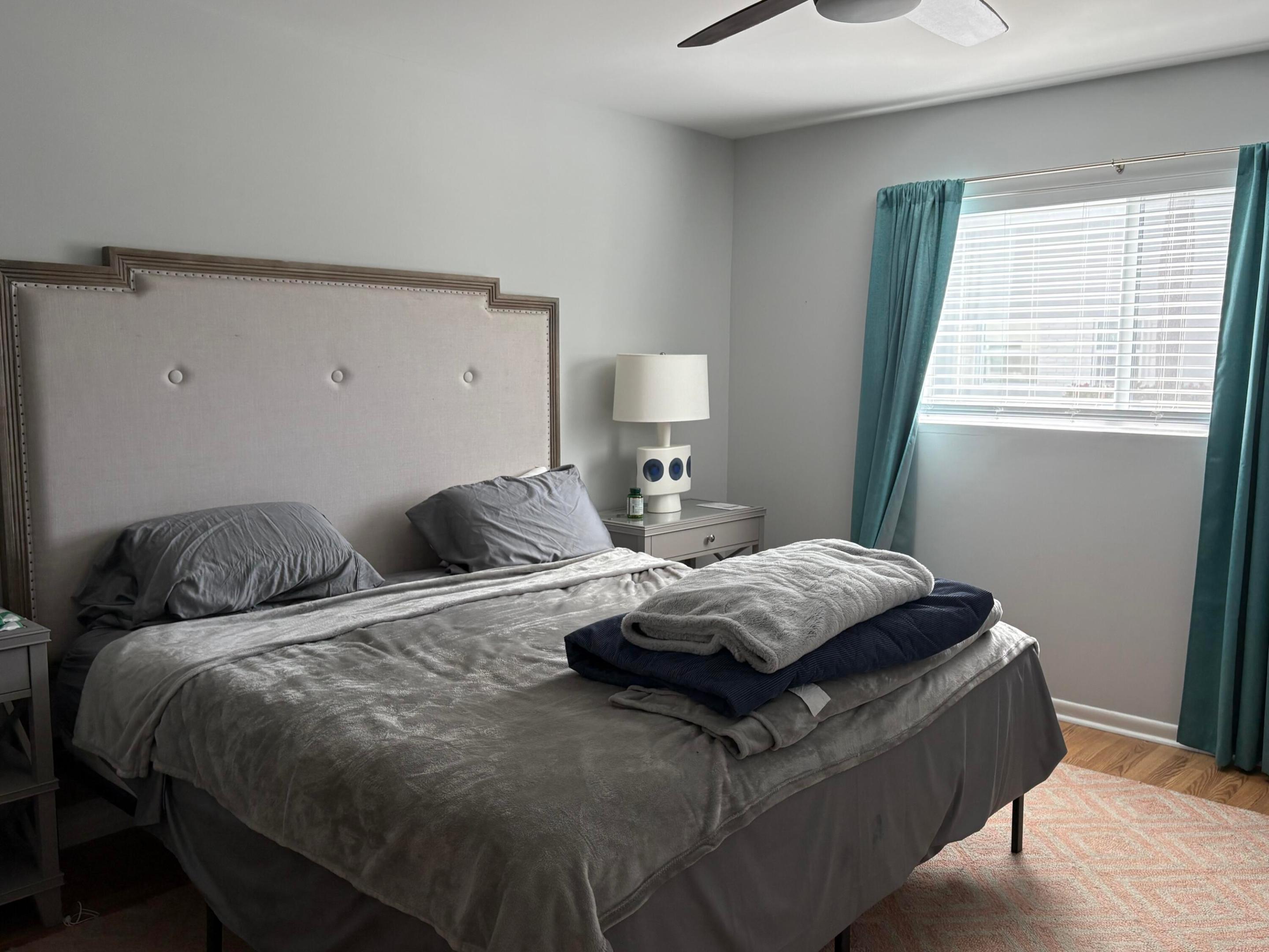 COLONIAL CLUB CONDO SEC 1 - Residential